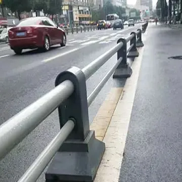 大广高速河南段护栏安装