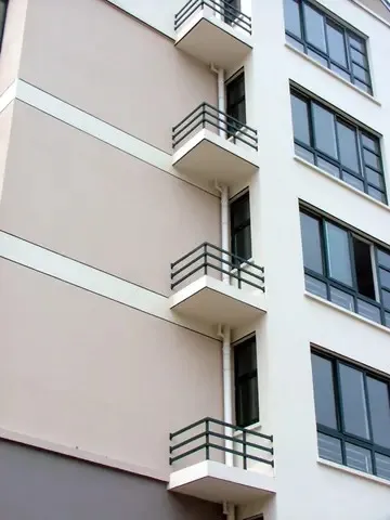 济广高速换护栏河南段木兰收费站