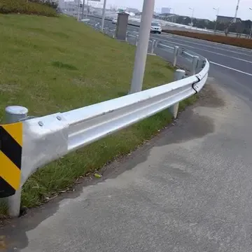 g4高速护栏更换