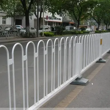 S1济聊高速聊城段钢护栏改造