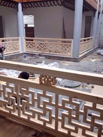 高速公路护栏制造商