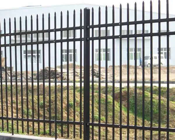 高速公路护栏柱距