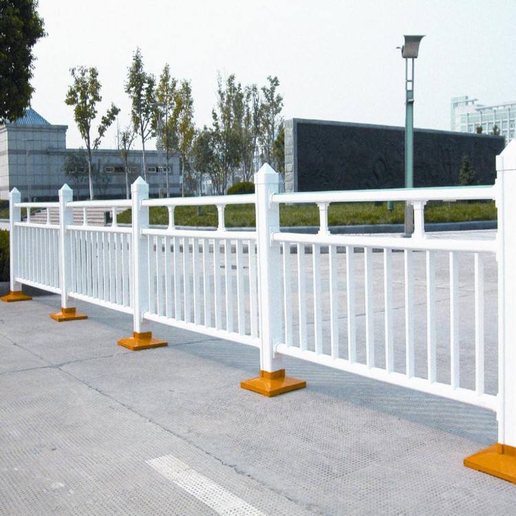 有高速公路护栏的活吗
