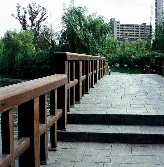 高速公路护栏桩标准