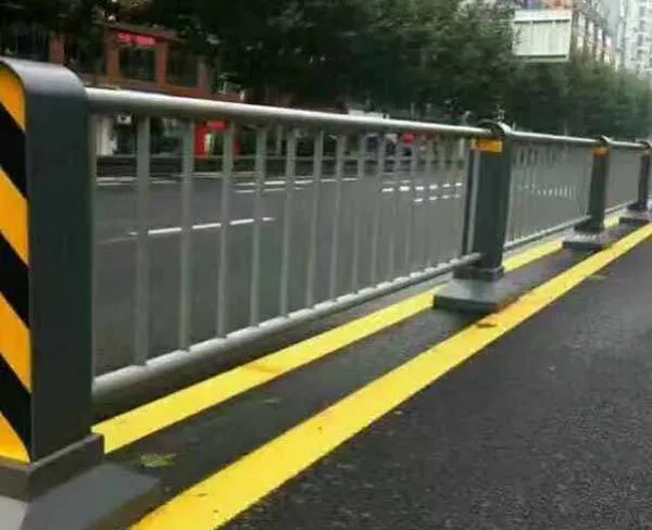 延安高速公路波形护栏安装