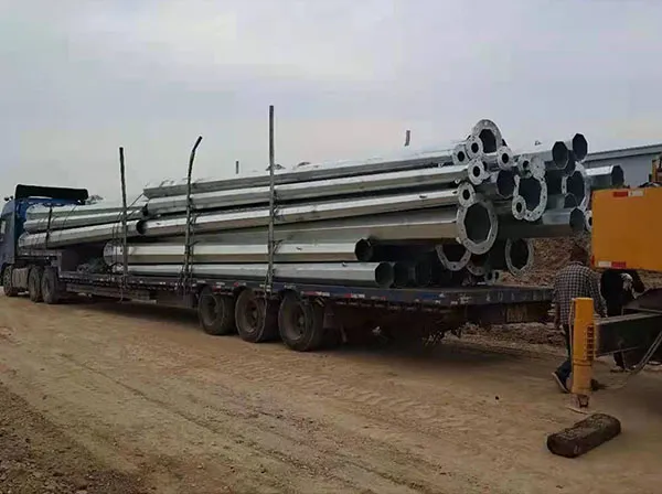 高压电塔有避雷针吗