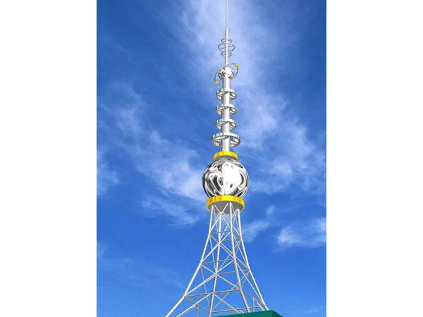 高压线塔避雷灯亮起来