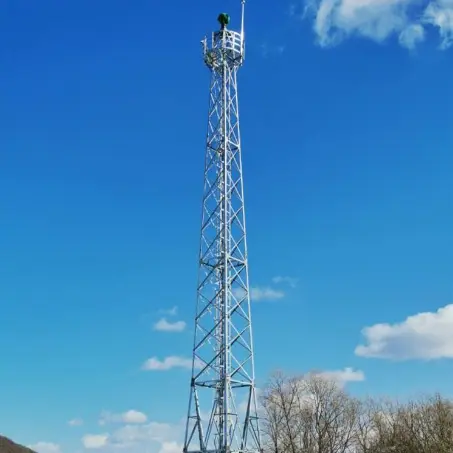 监控铁塔厂家批发价格_全国通用标准规格