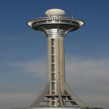 25米通信塔造价