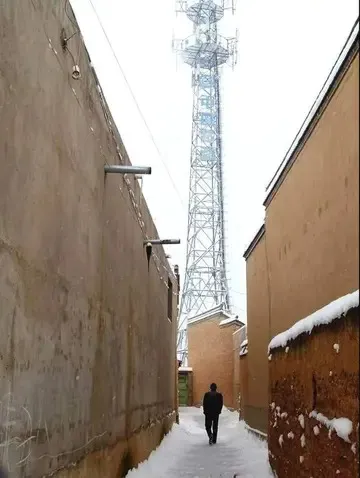 25米三角信号塔