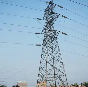 25米三角通讯塔基础接地