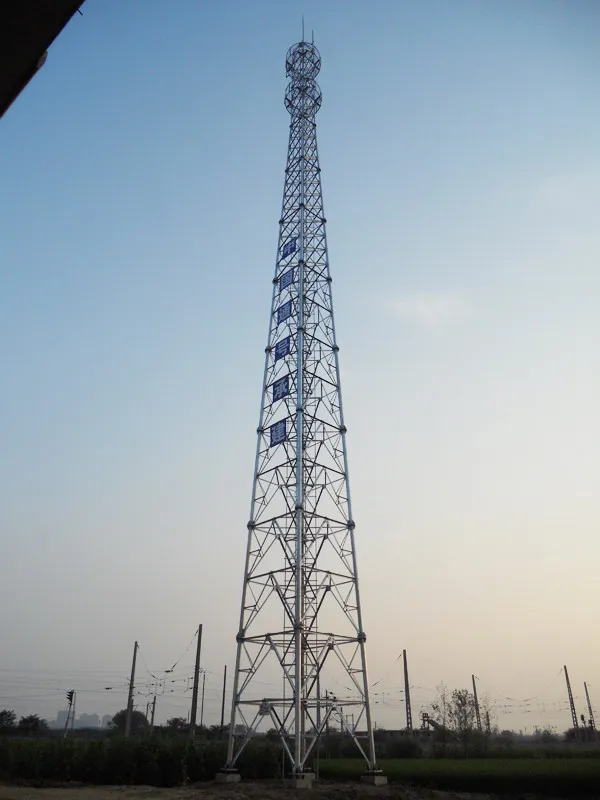 二十米高的信号塔