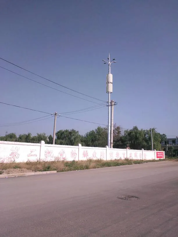 100米高的移动信号塔