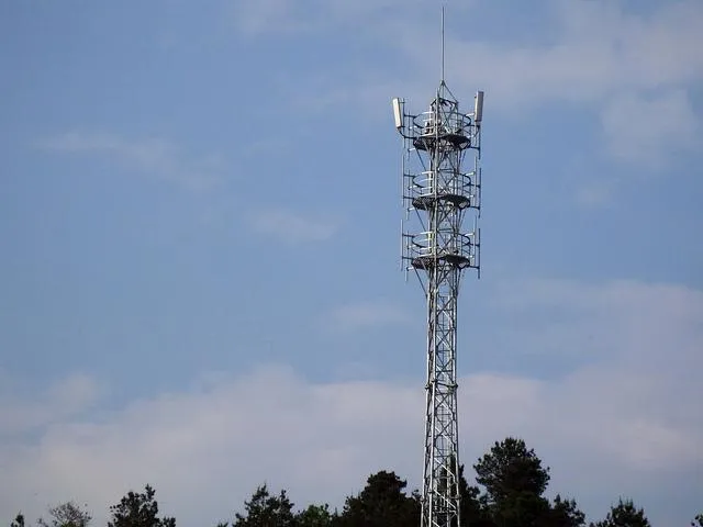 5g单管通信塔45米的安装费