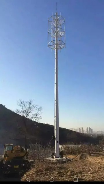 4柱角钢通信塔