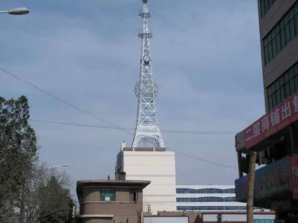 30米高通信三管塔多少钱